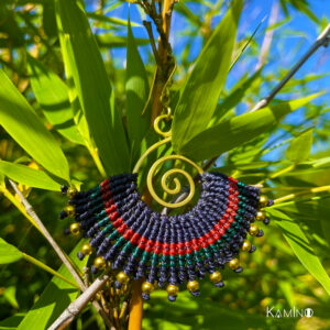 Boucles d'oreilles macramé grande taille bleu foncé