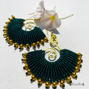 Boucles d'oreilles macramé grande taille vert uni